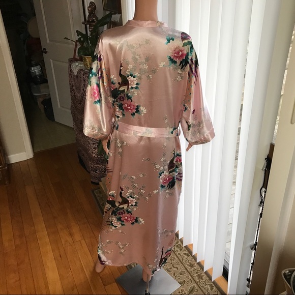 SOLD! Women's Kimono Robe Pink Floral Peacock & Floral Motif Satin Pockets Large - Picture 4 of 9